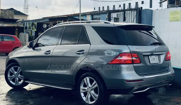 2014 Mercedes-Benz ML350 4MATIC SUV - Gray - 1