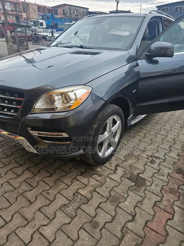 2012 Mercedes-Benz ML 350 4Matic Gray - 1