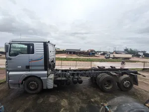 MAN TGA 2004 Diesel Heavy-Duty Truck