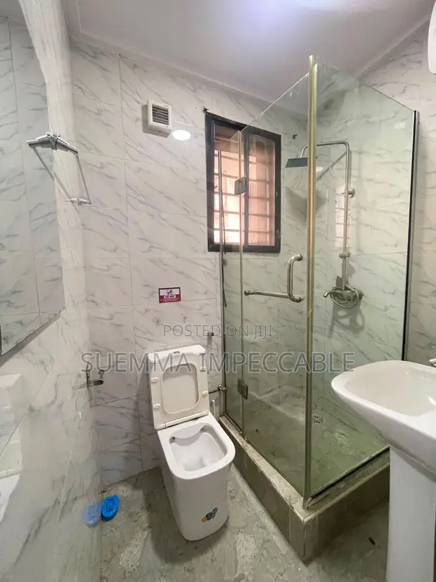 4 Bedroom Townhouse/Terrace for Rent in Lekki Phase 1 - 1