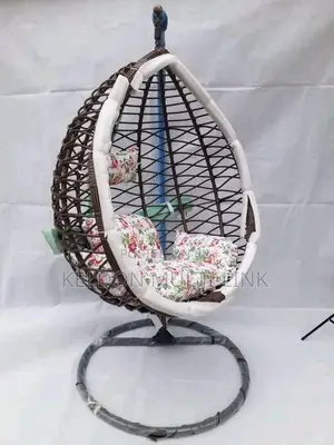 Better Homes & Gardens Rattan Garden Swing (Brand New)