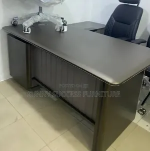 1.6m Premium Executive Office Table