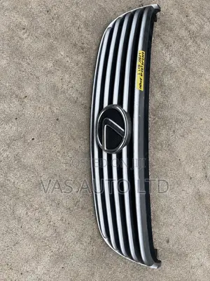 Lexus SC430 Upper Front Grille (2002-2008) - An Shigo Da Ita Daga Amurka