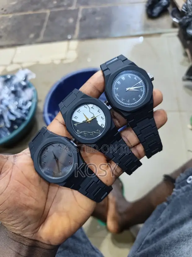 Unisex Premium Wristwatches - Brand New - 1