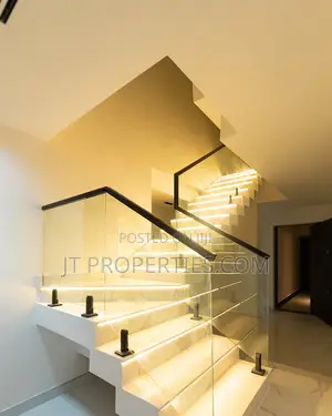 4-Bedroom Maisonette mai Fasahar Gida Mai Hikima a Wuye