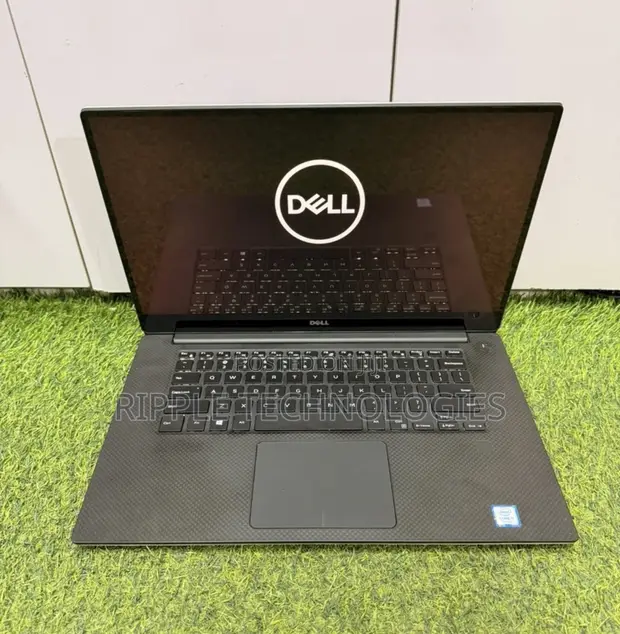 Dell XPS 15 9560 Laptop - i7, 16GB RAM, 256GB SSD - 1