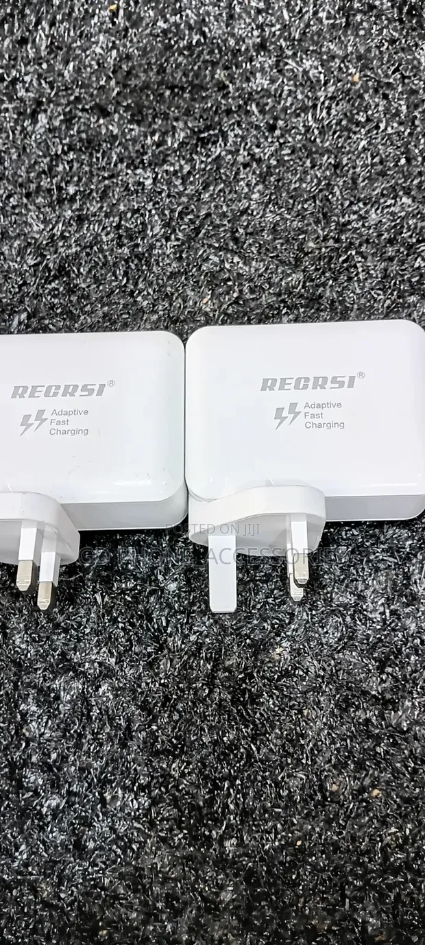 Brand New RECRSI 4-Port USB Adaptive Fast Charging Wall Charger - 1