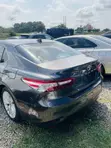 2018 Toyota Camry XLE FWD Silver - 2