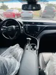 2018 Toyota Camry XLE FWD Silver - 3