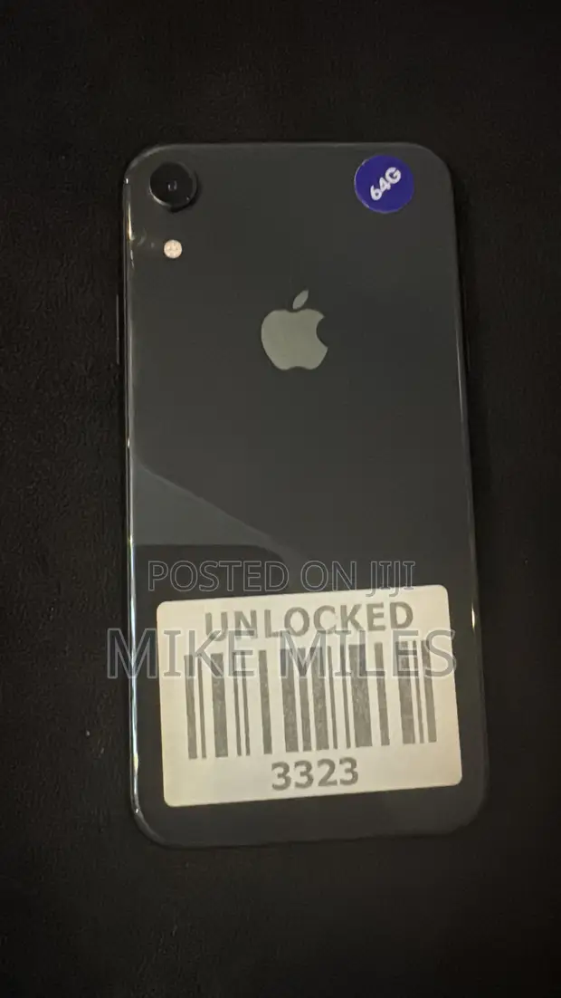 Apple iPhone XR 64GB Black (UK Used) - 1