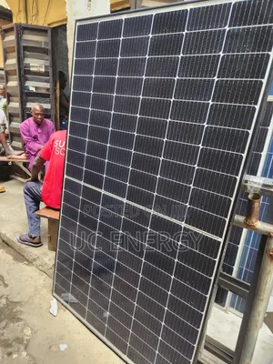 450W Canadian Solar Panel
