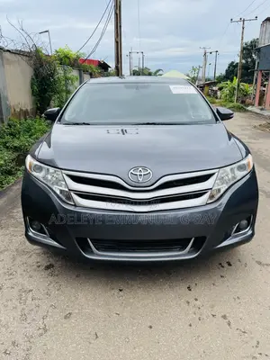 2015 Toyota Venza Gray