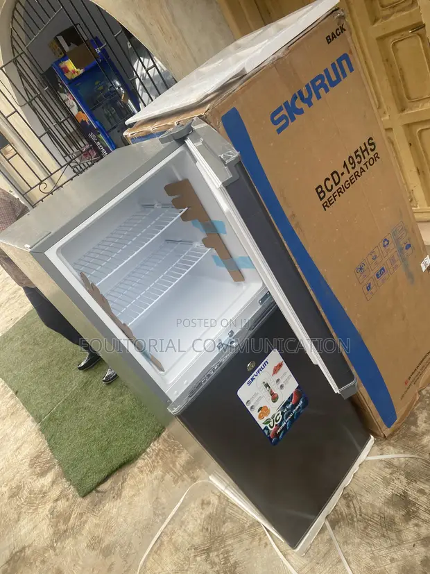 Skyrun BCD-195HS 195L Refrigerator - 1