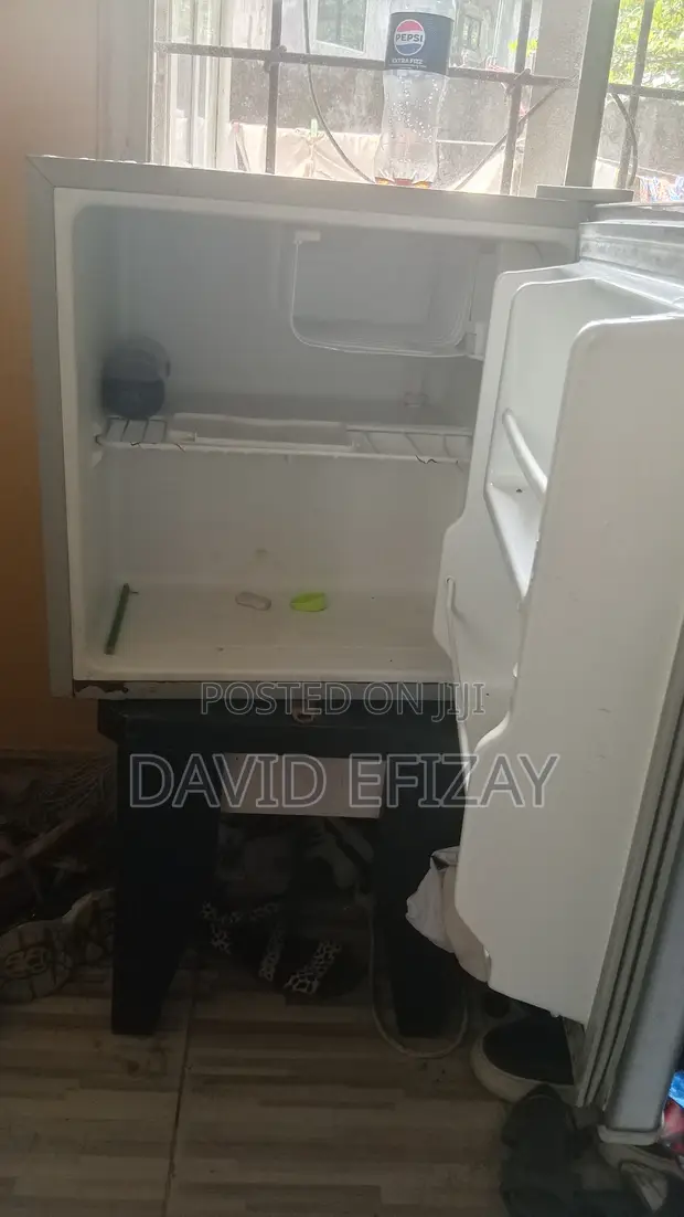 Midea Bedside Mini Fridge - 1