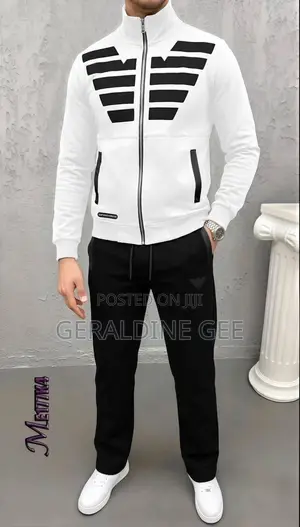 Adidas Classic Tracksuit - Na Maza