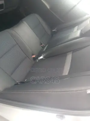 Toyota Camry 2012 Silver