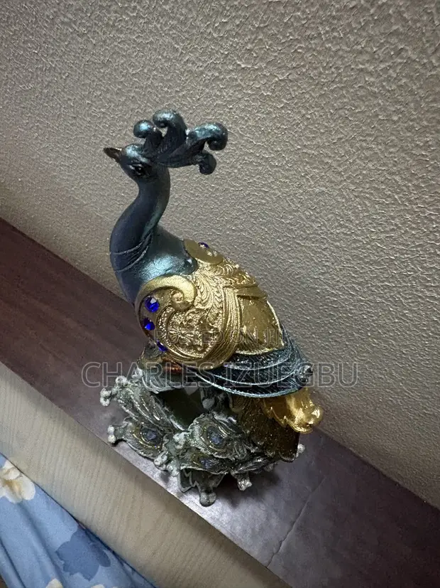 Peacock Figurine Statue - 30cm Height - 1