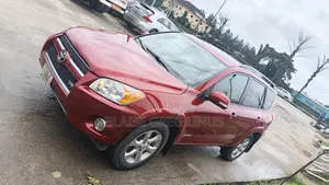 Toyota RAV4 2010 Red