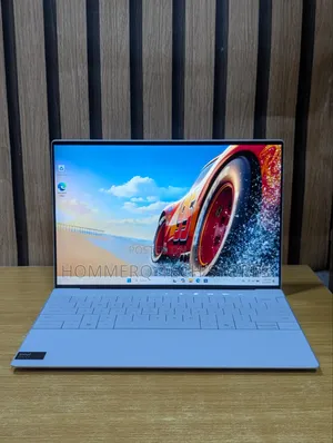 Dell XPS 13 9340 Laptop - Core Ultra 7, 32GB RAM, 1TB SSD