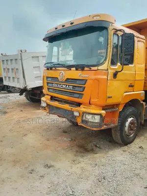 Shacman F3000 2015 Tipper Truck - Orange