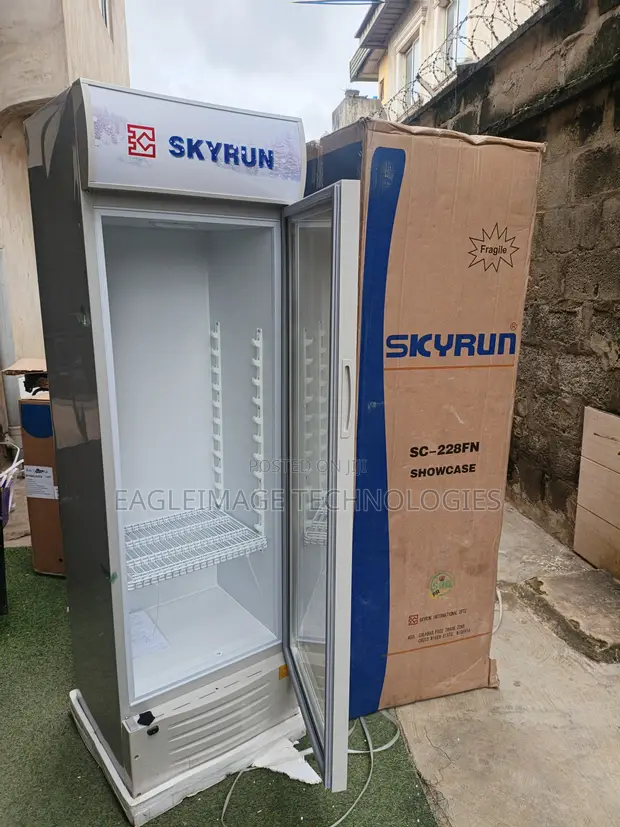 Sabon Skyrun SC-228FN Glass Showcase Refrigerator - 1