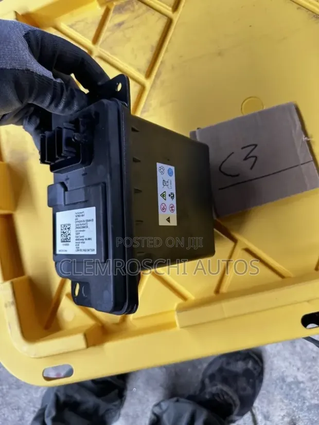 New Lithium Battery for Tesla Cybertruck (2024-2027) - 1