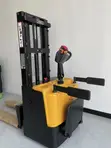 Eletric Stacker 2 Ton x 5 Meter - 1