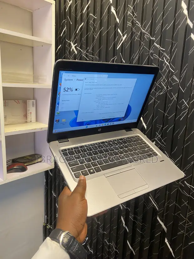 HP EliteBook 745 G3 Laptop - 8GB RAM, 500GB HDD - 1