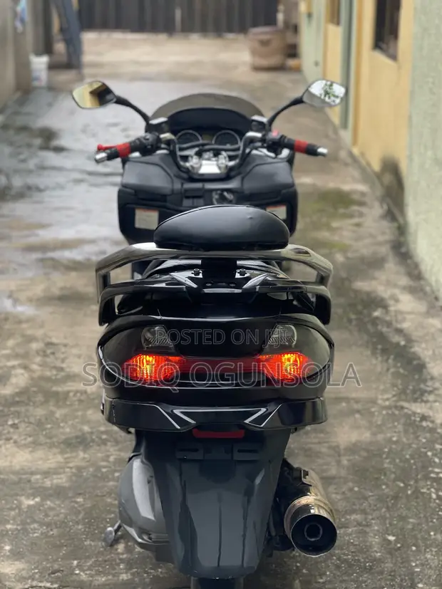 Suzuki Skywave Sport 2015 Black - 1