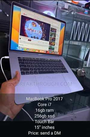 Apple MacBook Pro 2017 16GB RAM, Intel Core i7, 256GB SSD