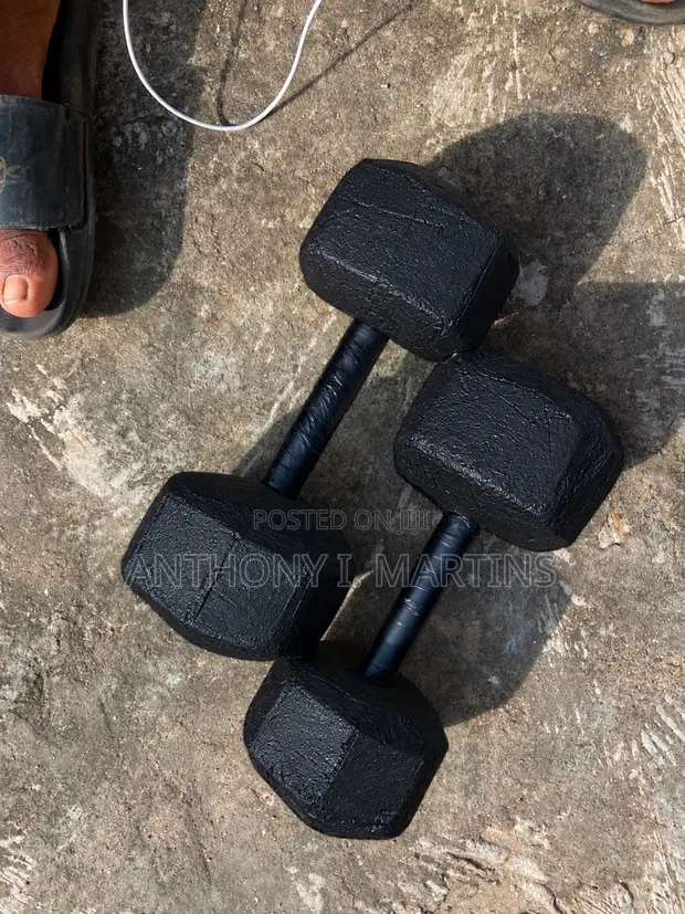 Concrete Dumbbells (2pcs) - 5kg Each - 1