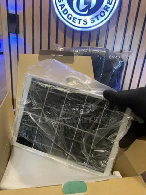 Sabon Kamara Mai Amfani Da Hasken Rana