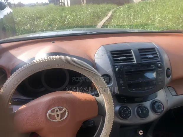 Toyota RAV4 2007 Green - 1