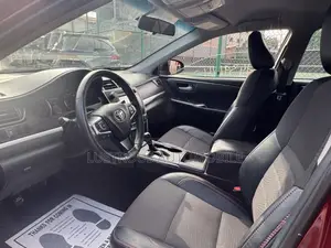 Toyota Camry SE Special Edition 2016 (2.5L)