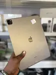 Apple iPad Pro (2022) 256GB Silver - 2