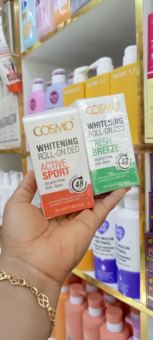 Cosmo Whitening Roll-On for Dark Underarms - 1