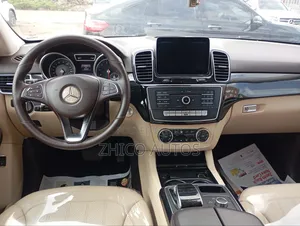 Mercedes-Benz GLE 350 2017 Brown
