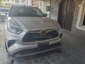 Toyota Highlander Limited AWD 2020
