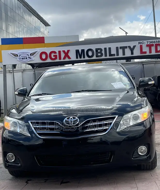 2010 Toyota Camry SE - Amfani Da Ita A Kasashen Waje - 1