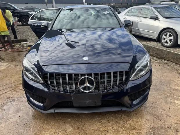 Mercedes-Benz C400 4Matic AWD Sedan 2015 - 1