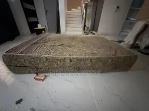 Home Interiors 4x6 Bed and Bed Frame
