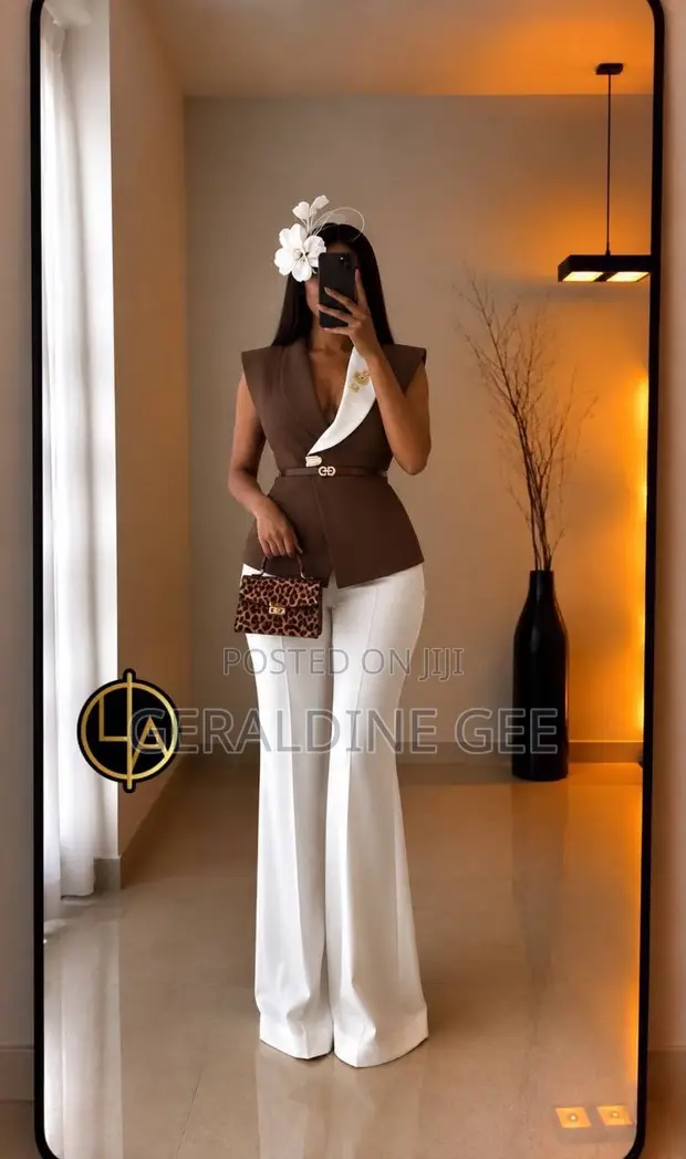 Queen's Turkish Unique Corporate Outfits - 1