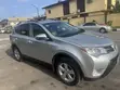 Toyota RAV4 XLE SUV ta 2014 - 5