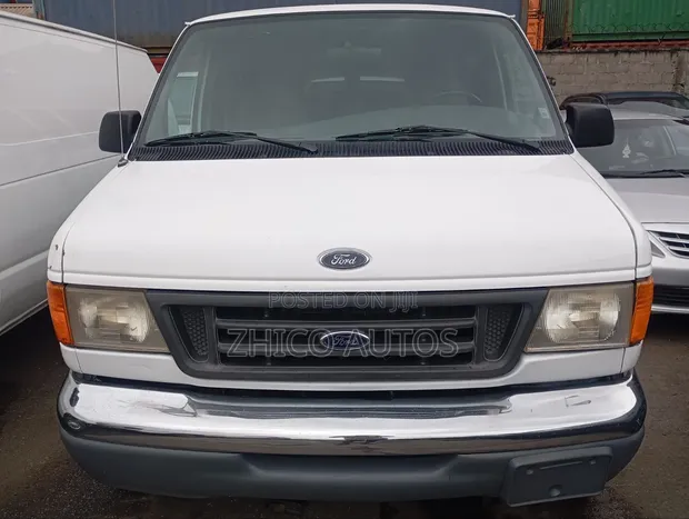 1998 Ford E350 Bus - 1