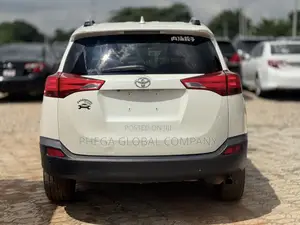 2016 Toyota RAV4 Limited AWD SUV - Foreign Used
