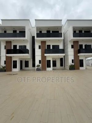 5-Bedroom Terrace Duplex with BQ for Rent in Wuse