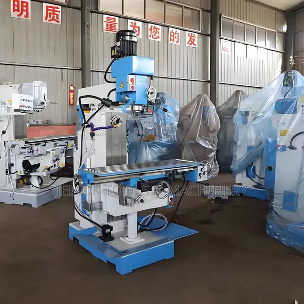 Universal Milling Machine - 1