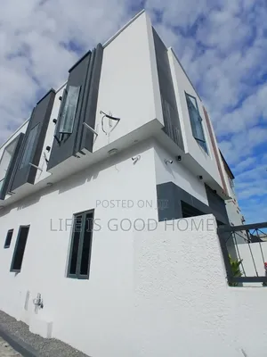 3-Bedroom Duplex for Rent in Seaview Estate, Ikate