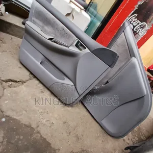 Toyota Corolla 2005 Door Mat Set