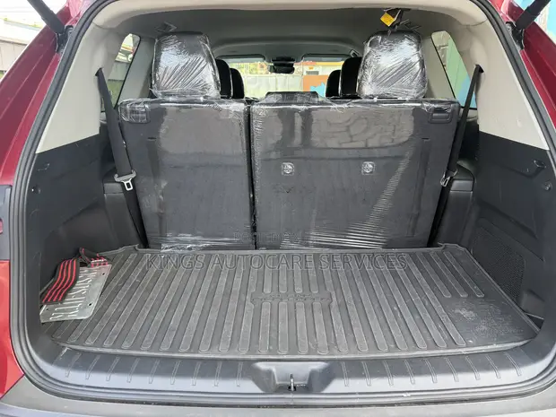 2024 Toyota Highlander Platinum AWD Red - 1